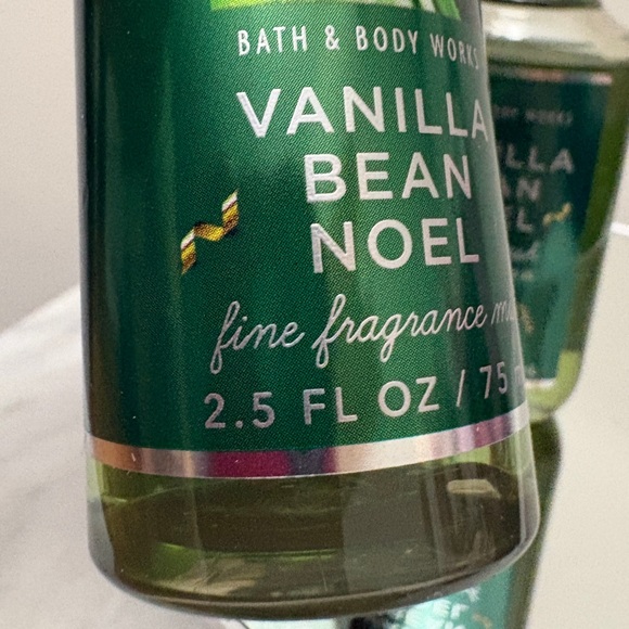 3pcs BATH & BODY WORKS VANILLA BEAN NOEL TRAVEL SIZE SET NWT - Picture 5 of 5